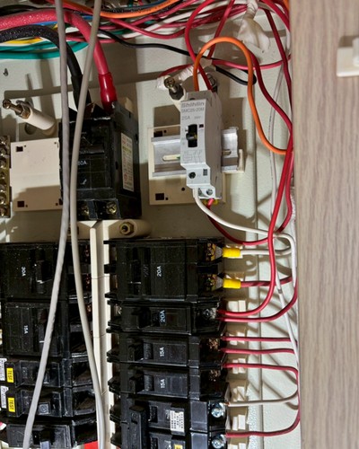 彰化開關控制器製更換, 彰化開關更換, 彰化水電維修, 彰化開關插座更換, 彰化水電工, 彰化水電行, 彰化水電修繕,彰化公司水電維修, 彰化水電修理, 彰化電燈安裝, 彰化跳電查修