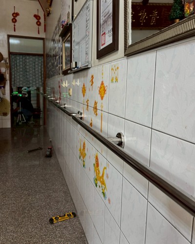 彰化走廊扶手安裝, 彰化浴室扶手安裝師傅, 彰化無障礙扶手施工安裝, 彰化無障礙扶手代安裝, 彰化安全扶手安裝, 彰化浴室扶手安裝, 彰化廁所扶手安裝, 
                                彰化面盆扶手安裝, 彰化廁所加裝扶手, 彰化浴缸扶手安裝, 彰化衛浴設備汰舊換新, 彰化沐浴龍頭, 彰化蓮蓬頭安裝, 彰化浴室水龍頭漏水更換, 
                                彰化修水電, 彰化水電維修